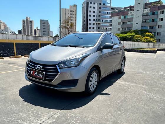 HYUNDAI HB20 1.0 COMFORT PLUS 12V FLEX 4P MANUAL HYUNDAI HB20 1.0 COMFORT PLUS 12V FLEX 4P MANUAL